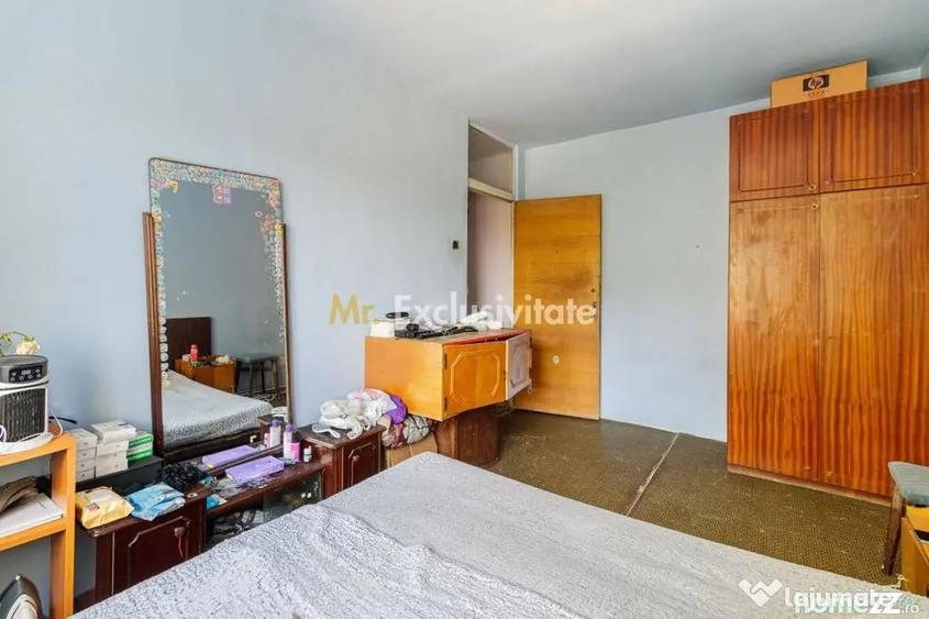 Apartament cu 3 camere decomandat în Sebastian