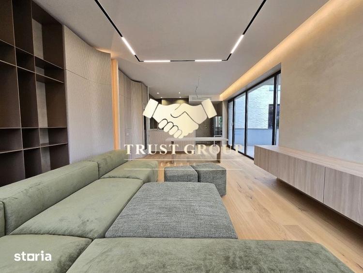 Apartament cu 4 camere decomandat în Aviatorilor
