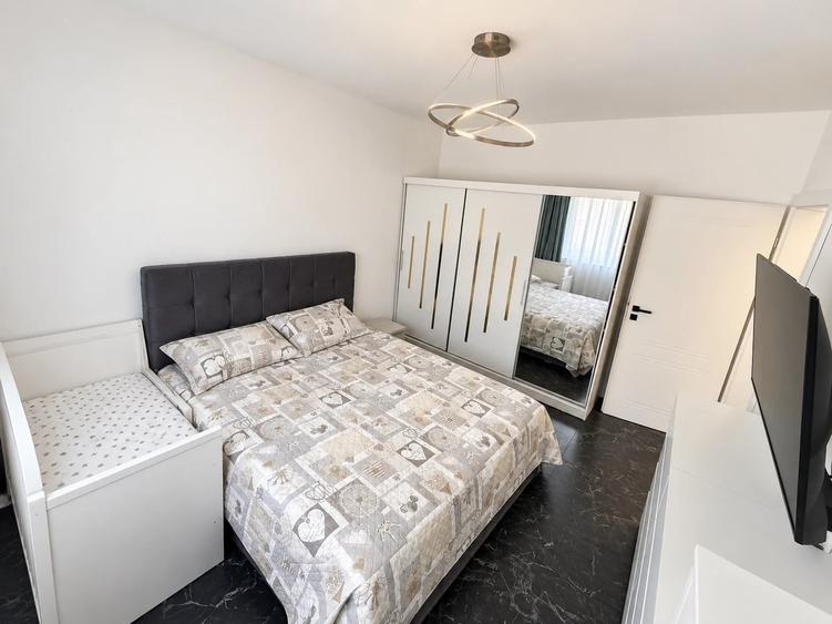Apartament cu 2 camere semidecomandat în Vișani