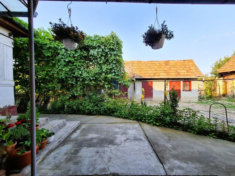 Casă individuală cu 4 camere cu Teren 1500 Mp în Târnăveni