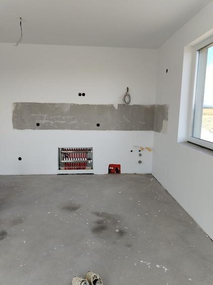 Casă cu 3 camere în Central