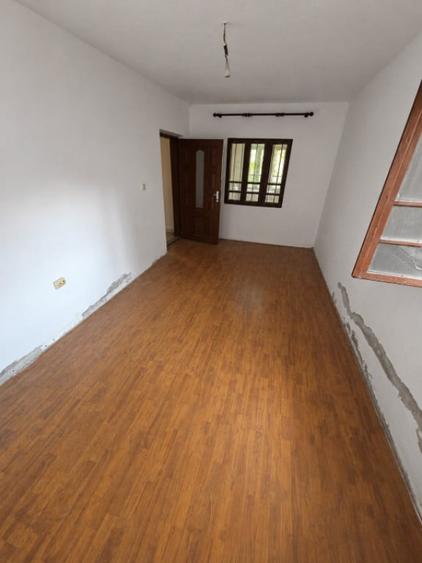 Spațiu comercial, de 63 mp, în Central