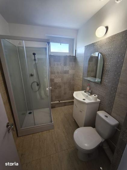 Apartament cu 2 camere semidecomandat, mobilat în Tomis Nord