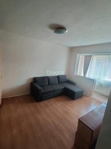 vand apartament 1 camera fabrica de bere