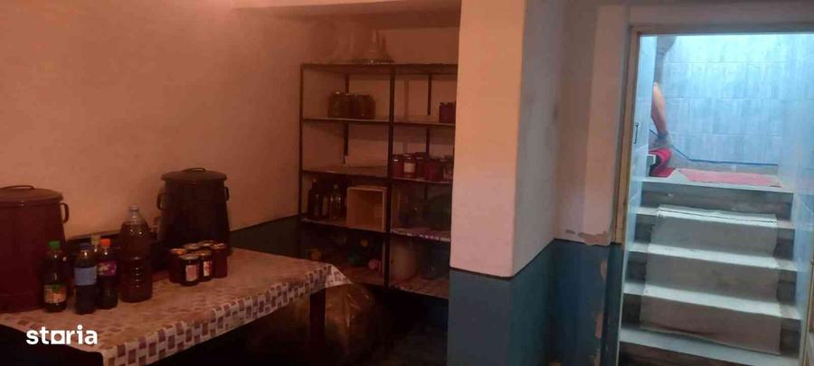 Casa Vanzare Cu Teren Babeni Jude? Valcea - 12