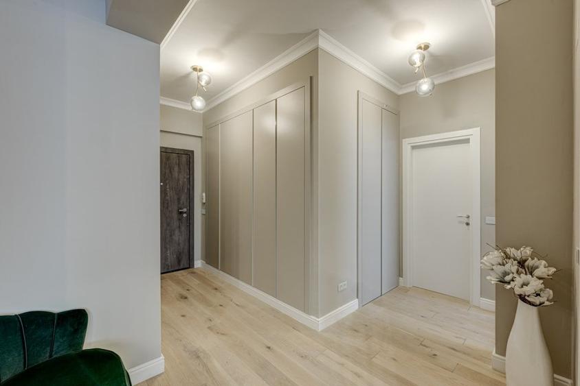 Apartament cu 2 camere decomandat, mobilat în Aviației