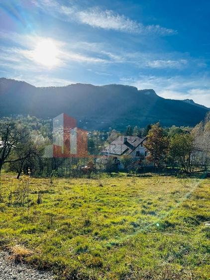 Teren Construcții intravilan de 1840 mp, în Bran