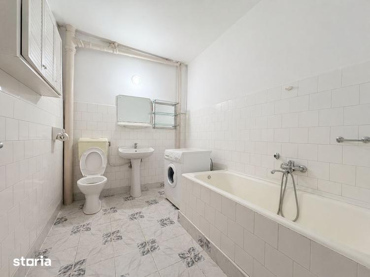Apartament cu 4 camere, mobilat în Central