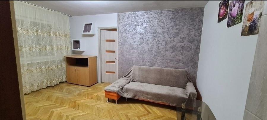 Inchiriez apartament 2 camere - 6