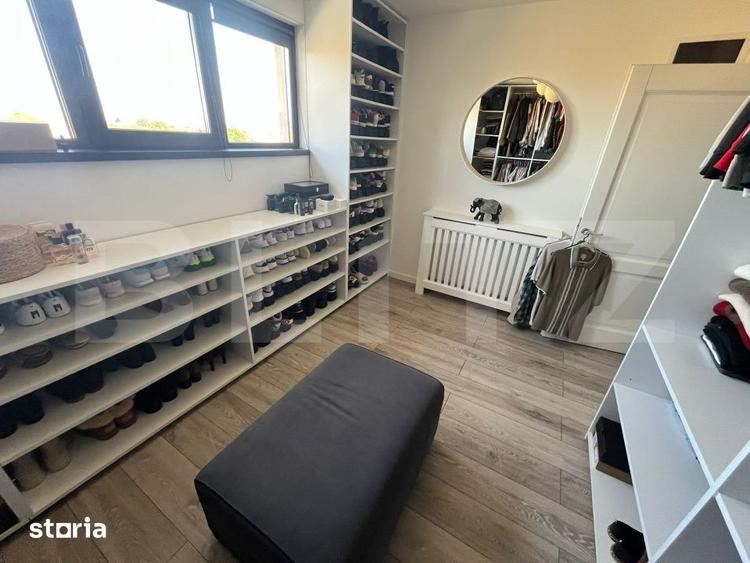 Casă cu 5 camere cu Teren 604 Mp în Răzvad