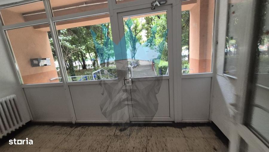 Apartament cu 2 camere în Alexandru Obregia