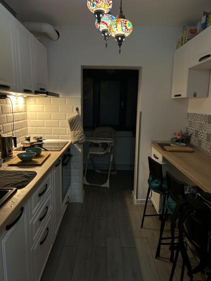 Apartament cu 3 camere decomandat în Cantacuzino