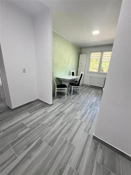 Apartament cu 2 camere decomandat, mobilat în Tudor Vladimirescu