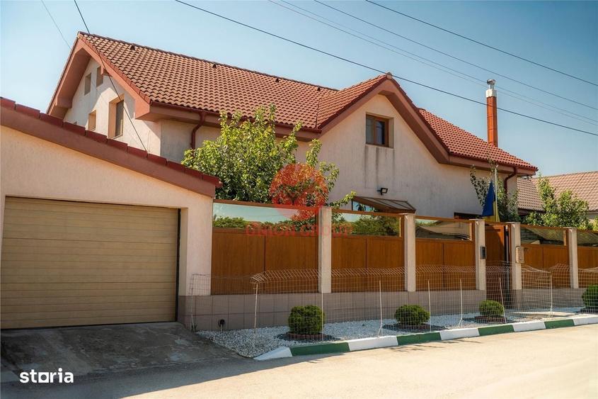 Casă cu 4 camere în Lazu
