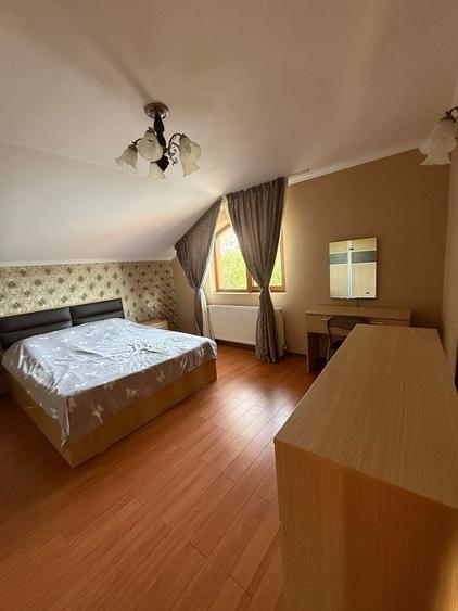 Casă cu 4 camere în Cobadin