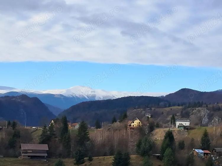 Teren de 1200 mp, în Podu Dâmboviței