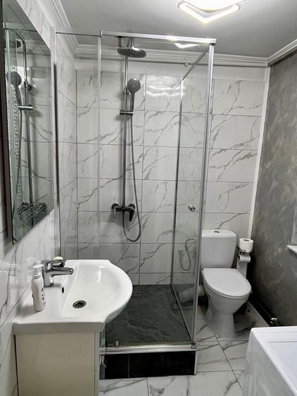 Garsonieră decomandată în Steaua