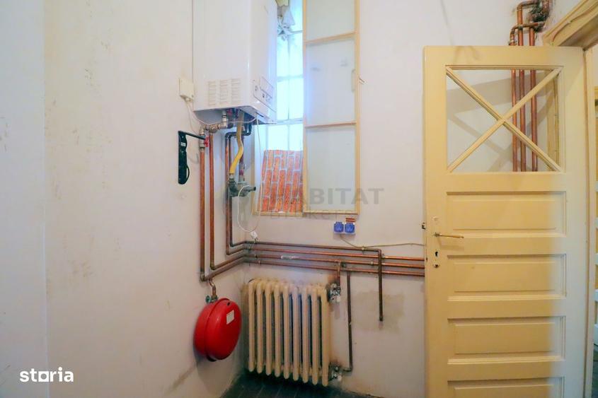 Apartament cu 3 camere în Centrul Civic