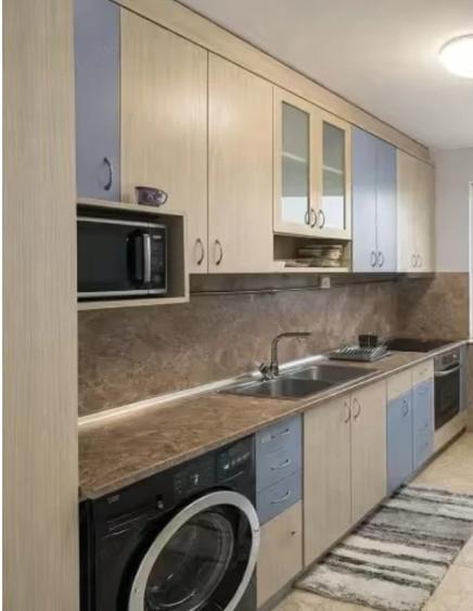 Apartament cu 2 camere decomandat în Politehnica