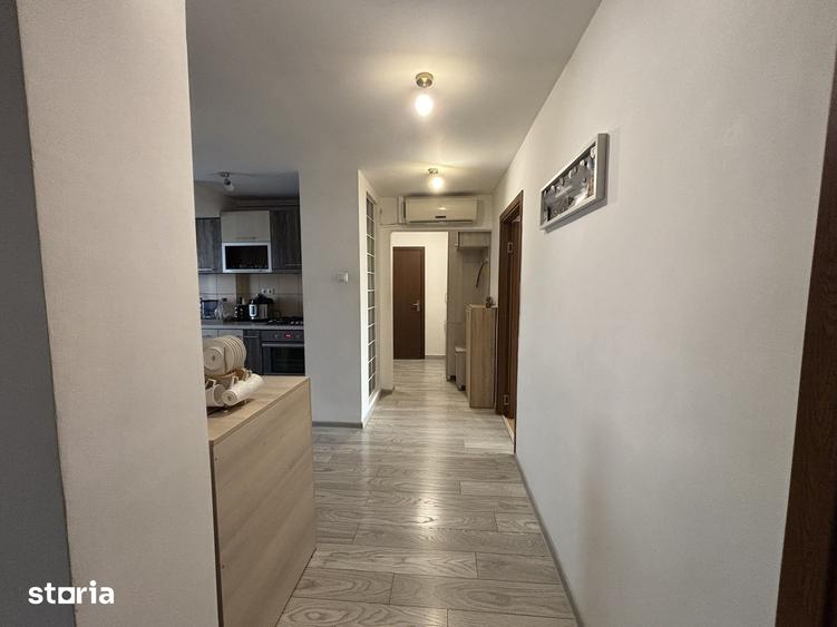 Apartament cu 3 camere decomandat în Tudor