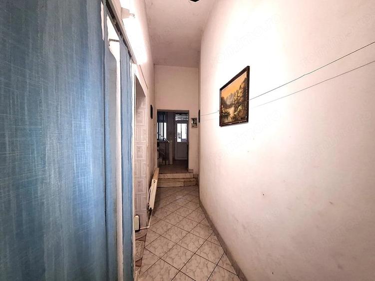 Casă cu Teren 50 Mp în Central