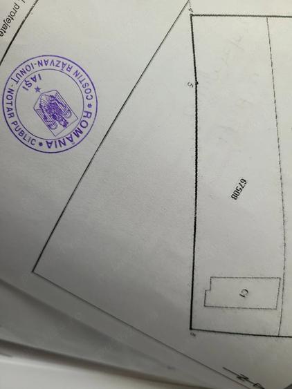 Casă cu Teren 1716 Mp în Breazu