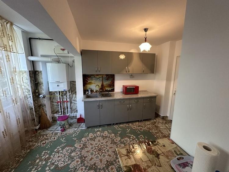 Apartament cu 2 camere în Lazu