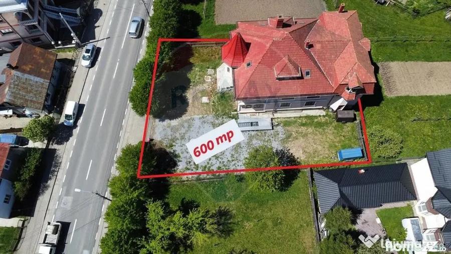 Casă cu 18 camere cu Teren 600 Mp în Câmpulung Moldovenesc