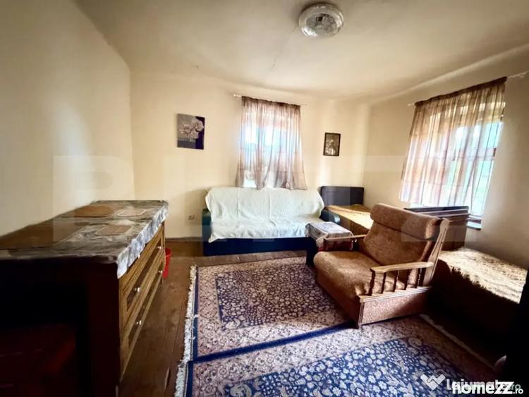 Casă cu 2 camere cu Teren 500 Mp în Gârbova