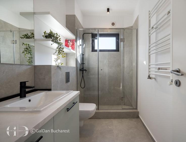 Apartament cu 4 camere, mobilat în Amzei