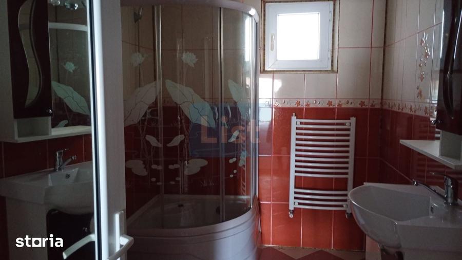 Casă cu 4 camere decomandat cu Teren 500 Mp în Șendreni