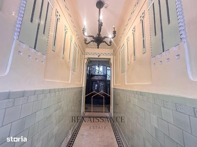 Apartament cu 4 camere în P-ța Unirii