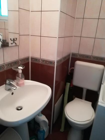 Apartament cu 4 camere decomandat în Nădlac