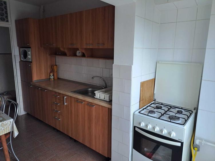 Apartament cu 2 camere decomandat în Scriitorilor
