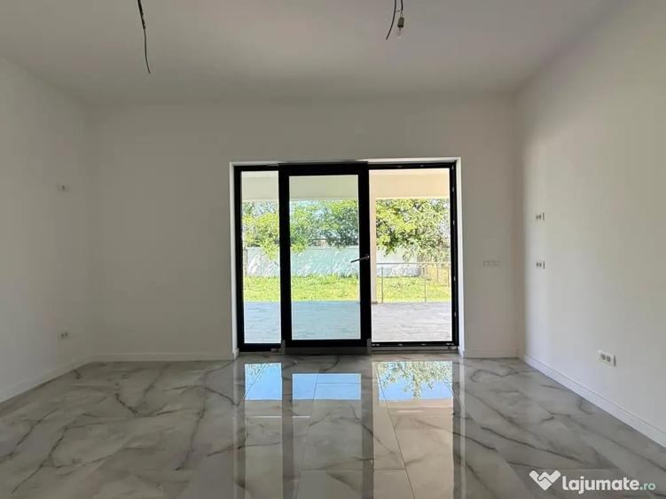 Casă cu 7 camere în Central