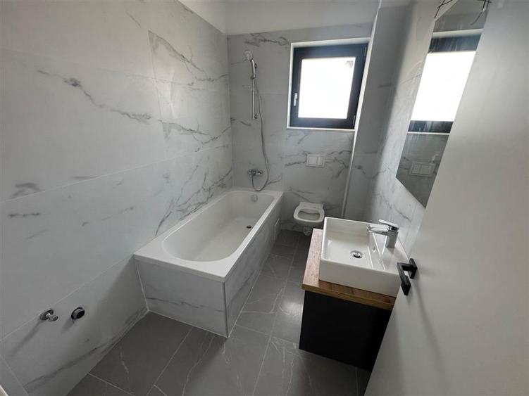 Apartament cu 2 camere decomandat în Nord
