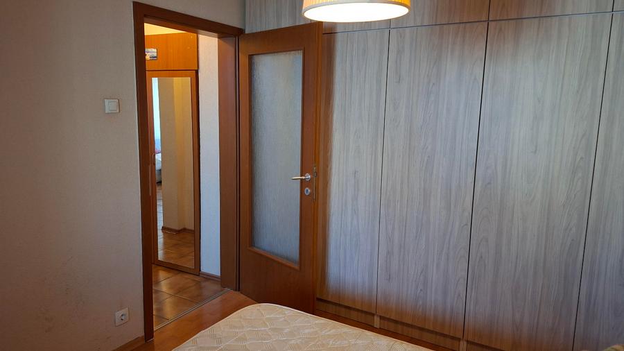 Apartament cu 2 camere semidecomandat în Dristor