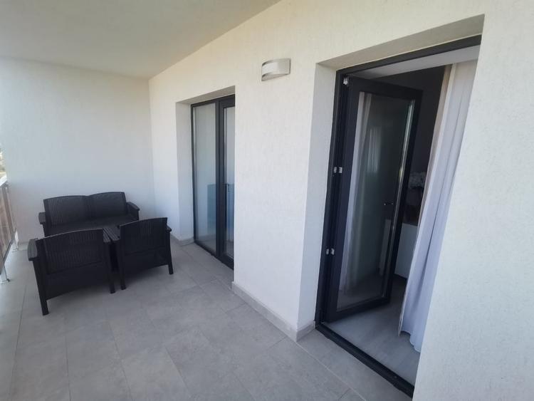 Apartament cu 2 camere decomandat, mobilat în Industriilor