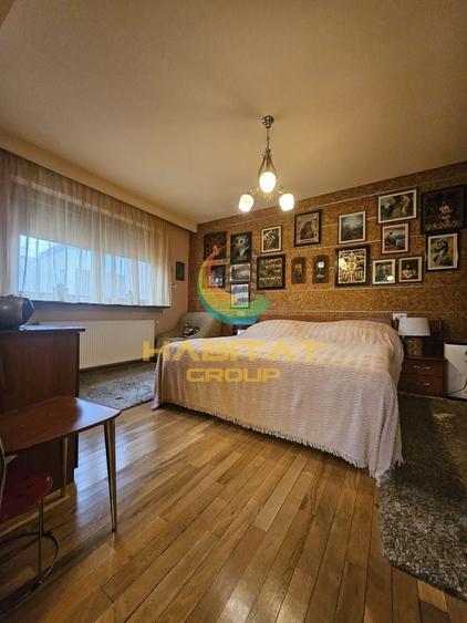 Casă individuală cu 8 camere cu Canalizare în Aviației