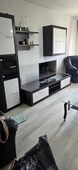 Apartament cu 2 camere decomandat, mobilat în Unirii
