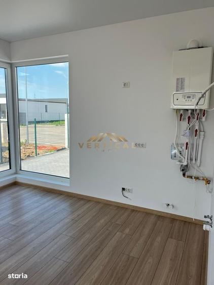 Casă cu 4 camere cu Teren 350 Mp în Vidra