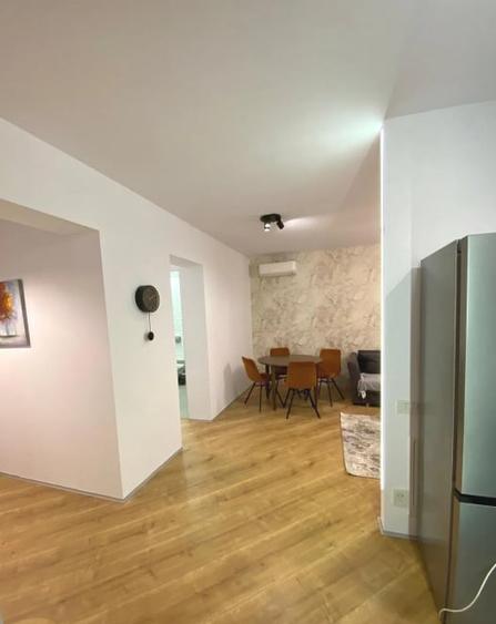 Apartament cu 2 camere semidecomandat, mobilat în Pipera