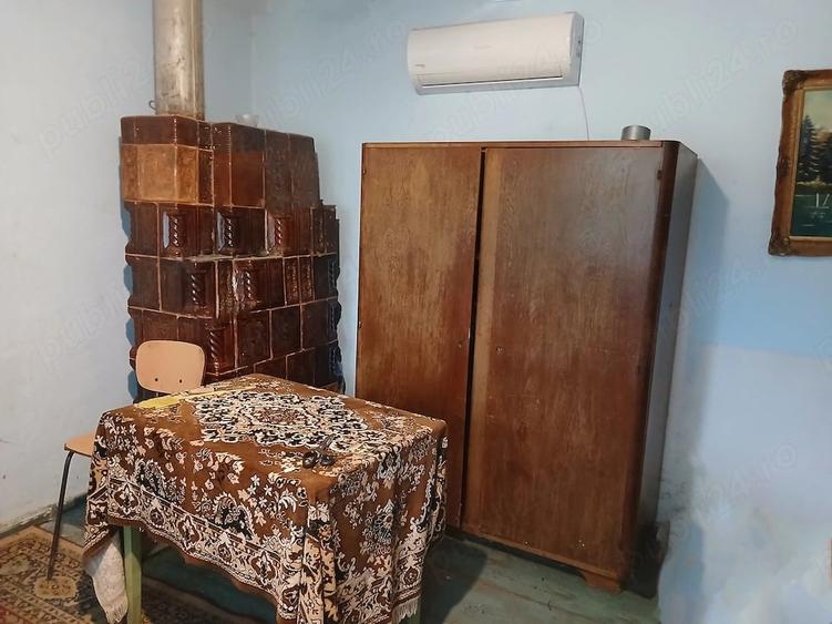 Casă cu 3 camere cu Teren 8000 Mp în Stuhuleț