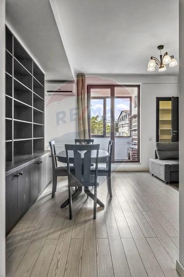 Apartament cu 2 camere decomandat în Jiului