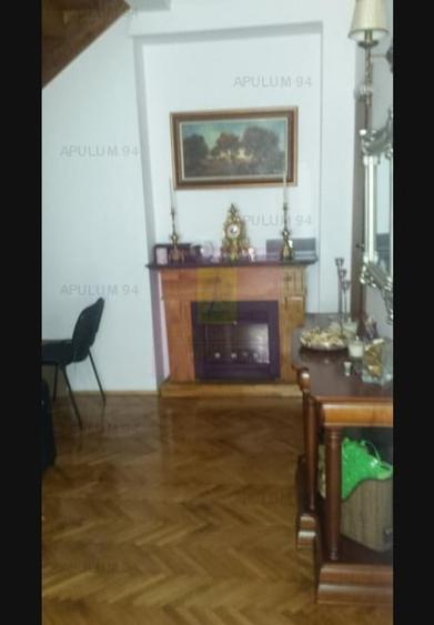 Casă cu 5 camere cu Teren 220 Mp în Drumul Sării
