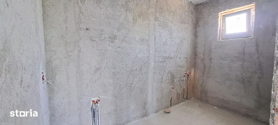 Casă cu 4 camere cu Teren 415 Mp în Dragomirești-Vale