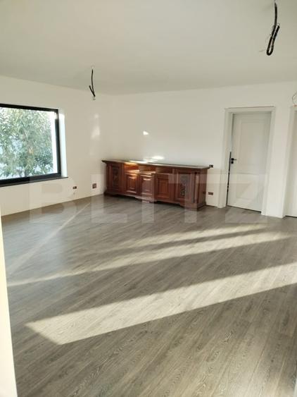 Casă individuală cu 4 camere cu Teren 1000 Mp în Exterior Nord