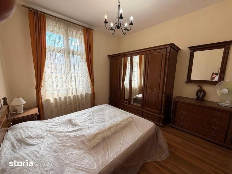 Apartament cu 2 camere decomandat în Centrul Istoric