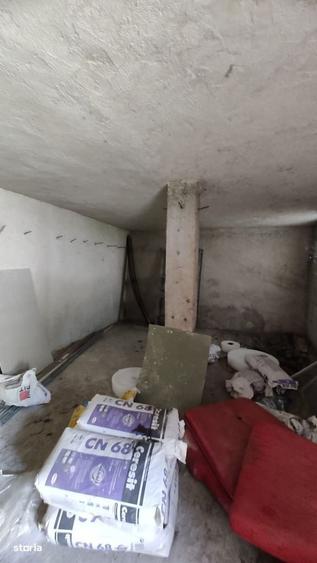 Casă cu 3 camere în Zăvoi