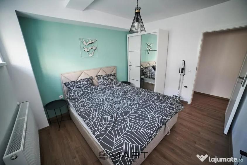 Apartament cu 3 camere decomandat în Piața Cluj